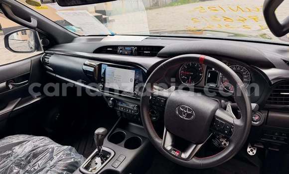 Buy Used Toyota Hiluxe VIGO Black Car in Dar es Salaam in Dar es Salaam Buy Used Toyota Hiluxe VIGO Black Car in Dar es Salaam in Dar es Salaam