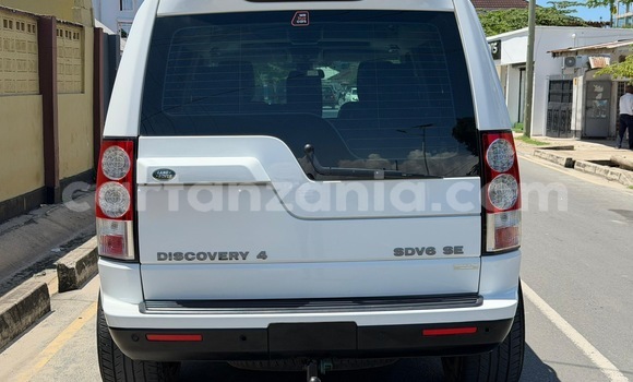Buy Import Land Rover Discovery White Car in Dar es Salaam in Dar es Salaam Buy Import Land Rover Discovery White Car in Dar es Salaam in Dar es Salaam