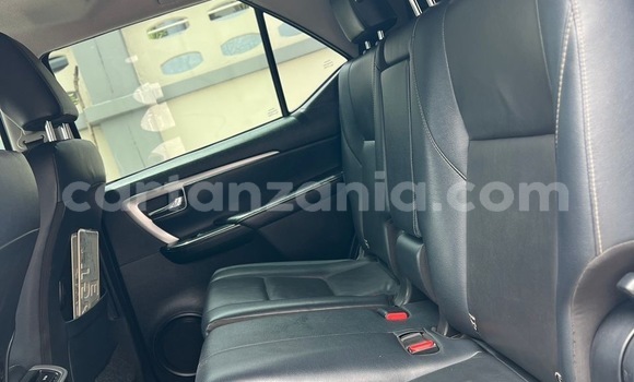 Buy Used Toyota Fortuner White Car in Dar es Salaam in Dar es Salaam Buy Used Toyota Fortuner White Car in Dar es Salaam in Dar es Salaam