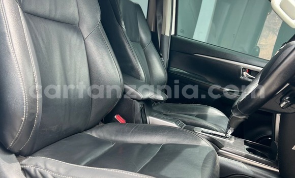 Buy Used Toyota Fortuner White Car in Dar es Salaam in Dar es Salaam Buy Used Toyota Fortuner White Car in Dar es Salaam in Dar es Salaam