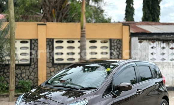 Buy Used Nissan Note Other Car in Dar es Salaam in Dar es Salaam Buy Used Nissan Note Other Car in Dar es Salaam in Dar es Salaam