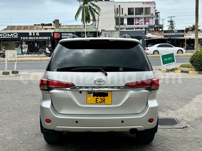 Big with watermark toyota fortuner dar es salaam dar es salaam 32280