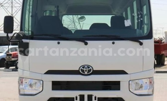 Buy Used Toyota Coaster White Car in Dar es Salaam in Dar es Salaam