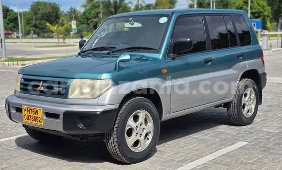 Nunua Mpya Mitsubishi Pajero Mini Kijani Gari ndani ya Dar es Salaam nchini Dar es Salaam