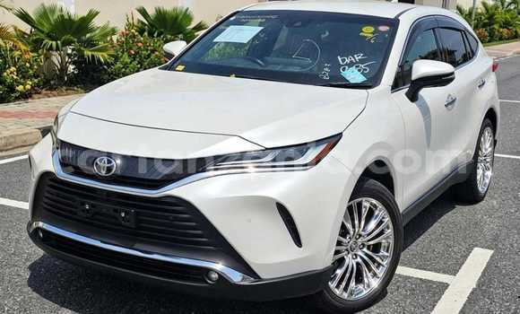 Nunua Imported Toyota Harrier Nyeupe Gari ndani ya Dar es Salaam nchini Dar es Salaam Nunua Imported Toyota Harrier Nyeupe Gari ndani ya Dar es Salaam nchini Dar es Salaam