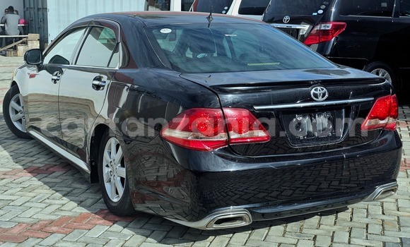 Nunua Imported Toyota Crown Nyeusi Gari ndani ya Dar es Salaam nchini Dar es Salaam Nunua Imported Toyota Crown Nyeusi Gari ndani ya Dar es Salaam nchini Dar es Salaam