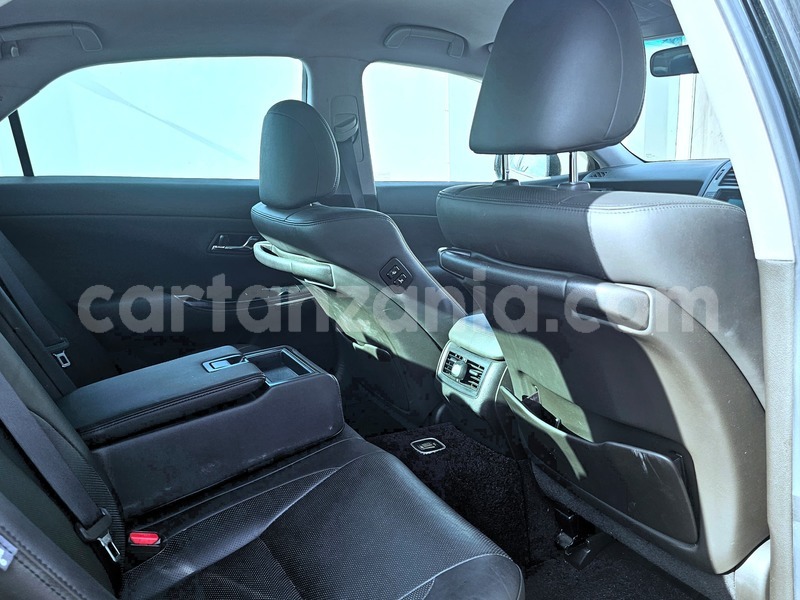 Big with watermark toyota crown dar es salaam dar es salaam 32298