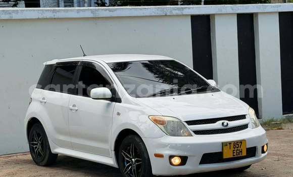 Nunua Ilio tumika Toyota IST Nyeupe Gari ndani ya Dar es Salaam nchini Dar es Salaam Nunua Ilio tumika Toyota IST Nyeupe Gari ndani ya Dar es Salaam nchini Dar es Salaam