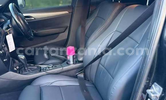 Nunua Ilio tumika BMW X1 Nyeusi Gari ndani ya Dar es Salaam nchini Dar es Salaam Nunua Ilio tumika BMW X1 Nyeusi Gari ndani ya Dar es Salaam nchini Dar es Salaam