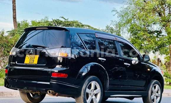 Buy Used Mitsubishi Outlander Black Car in Dar es Salaam in Dar es Salaam