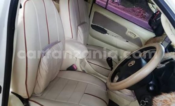 Buy Used Toyota Hilux White Car in Dar es Salaam in Dar es Salaam Buy Used Toyota Hilux White Car in Dar es Salaam in Dar es Salaam