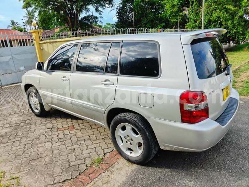 Big with watermark toyota kluger dar es salaam dar es salaam 32320