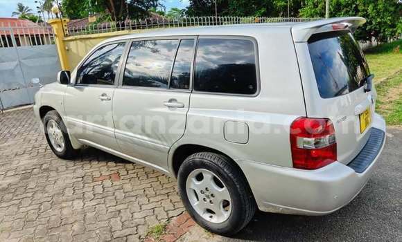 Nunua Ilio tumika Toyota Kluger Nyingine Gari ndani ya Dar es Salaam nchini Dar es Salaam Nunua Ilio tumika Toyota Kluger Nyingine Gari ndani ya Dar es Salaam nchini Dar es Salaam