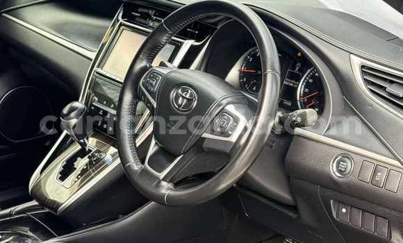 Nunua Mpya Toyota Harrier Nyeusi Gari ndani ya Dar es Salaam nchini Dar es Salaam Nunua Mpya Toyota Harrier Nyeusi Gari ndani ya Dar es Salaam nchini Dar es Salaam