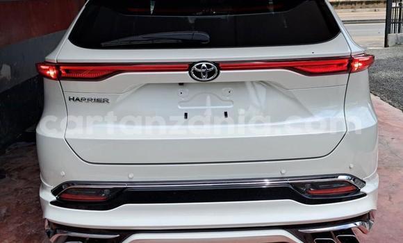 Buy New Toyota Harrier White Car in Dar es Salaam in Dar es Salaam Buy New Toyota Harrier White Car in Dar es Salaam in Dar es Salaam