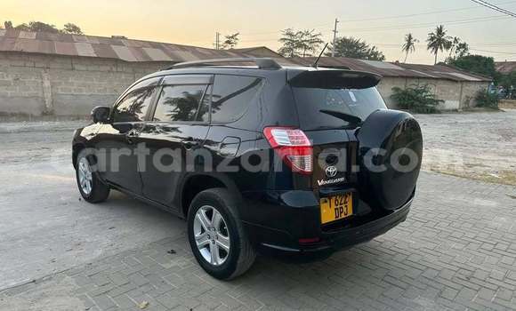 Nunua Ilio tumika Toyota Vanguard Nyeusi Gari ndani ya Dar es Salaam nchini Dar es Salaam Nunua Ilio tumika Toyota Vanguard Nyeusi Gari ndani ya Dar es Salaam nchini Dar es Salaam