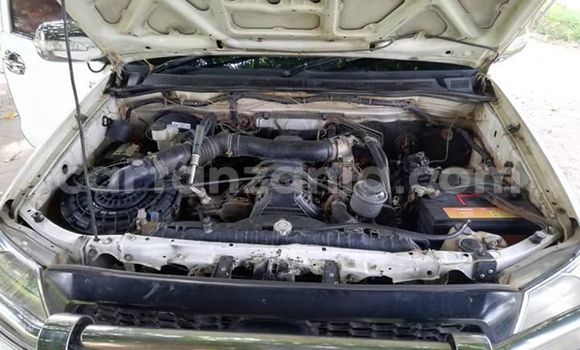 Buy Used Toyota Hilux White Car in Dar es Salaam in Dar es Salaam Buy Used Toyota Hilux White Car in Dar es Salaam in Dar es Salaam