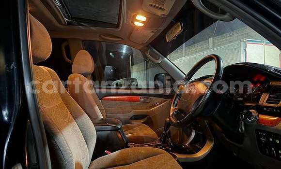 Nunua Ilio tumika Toyota Land Cruiser Prado Nyeusi Gari ndani ya Dar es Salaam nchini Dar es Salaam Nunua Ilio tumika Toyota Land Cruiser Prado Nyeusi Gari ndani ya Dar es Salaam nchini Dar es Salaam