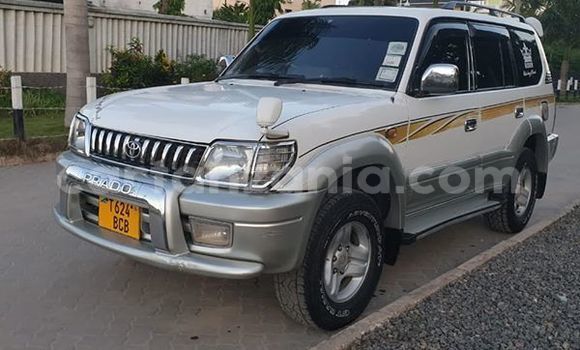 Buy Used Toyota Land Cruiser Prado White Car in Dar es Salaam in Dar es Salaam Buy Used Toyota Land Cruiser Prado White Car in Dar es Salaam in Dar es Salaam