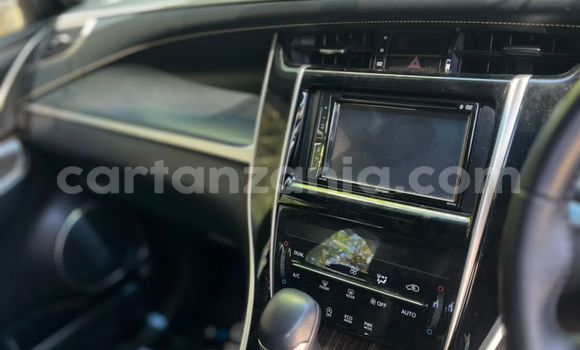 Nunua Mpya Toyota Harrier Nyeupe Gari ndani ya Dar es Salaam nchini Dar es Salaam Nunua Mpya Toyota Harrier Nyeupe Gari ndani ya Dar es Salaam nchini Dar es Salaam