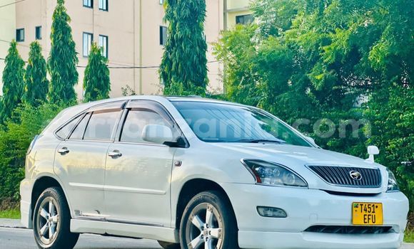 Buy New Toyota Harrier White Car in Dar es Salaam in Dar es Salaam Buy New Toyota Harrier White Car in Dar es Salaam in Dar es Salaam