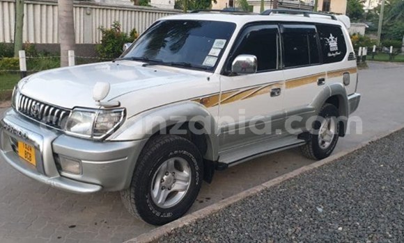 Buy Used Toyota Land Cruiser Prado White Car in Dar es Salaam in Dar es Salaam Buy Used Toyota Land Cruiser Prado White Car in Dar es Salaam in Dar es Salaam
