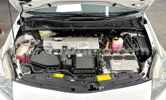 Buy Import Toyota Prius White Car in Dar es Salaam in Dar es Salaam Buy Import Toyota Prius White Car in Dar es Salaam in Dar es Salaam