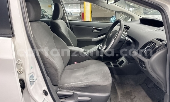 Buy Import Toyota Prius White Car in Dar es Salaam in Dar es Salaam Buy Import Toyota Prius White Car in Dar es Salaam in Dar es Salaam