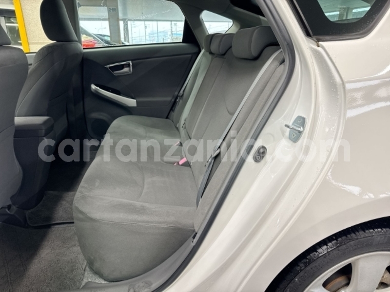 Big with watermark toyota prius dar es salaam dar es salaam 32349