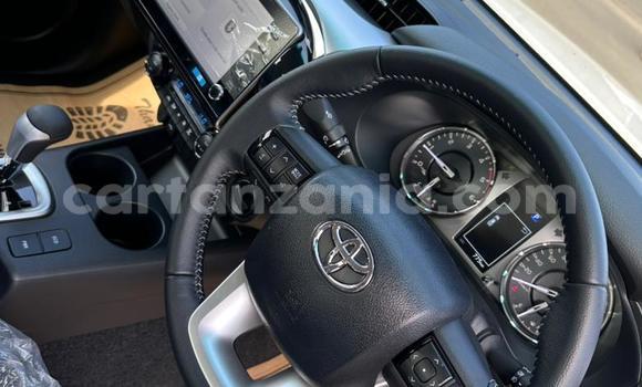 Nunua Mpya Toyota Hiluxe VIGO Nyeupe Gari ndani ya Dar es Salaam nchini Dar es Salaam Nunua Mpya Toyota Hiluxe VIGO Nyeupe Gari ndani ya Dar es Salaam nchini Dar es Salaam