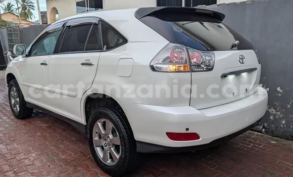 Buy New Toyota Harrier White Car in Dar es Salaam in Dar es Salaam