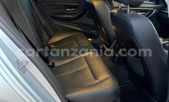 Nunua Ilio tumika BMW 3–Series Fedha Gari ndani ya Dar es Salaam nchini Dar es Salaam Nunua Ilio tumika BMW 3–Series Fedha Gari ndani ya Dar es Salaam nchini Dar es Salaam