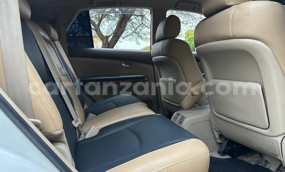 Buy Used Toyota Harrier White Car in Ilala in Dar es Salaam