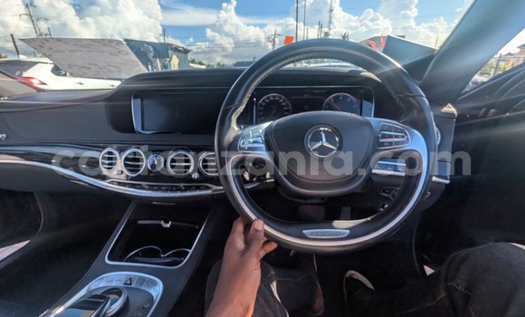 Nunua Mpya Mercedes‒Benz S–Class Bluu Gari ndani ya Dar es Salaam nchini Dar es Salaam Nunua Mpya Mercedes‒Benz S–Class Bluu Gari ndani ya Dar es Salaam nchini Dar es Salaam