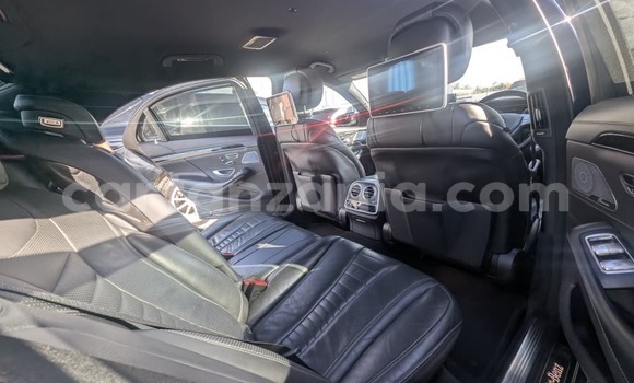 Nunua Mpya Mercedes‒Benz S–Class Bluu Gari ndani ya Dar es Salaam nchini Dar es Salaam Nunua Mpya Mercedes‒Benz S–Class Bluu Gari ndani ya Dar es Salaam nchini Dar es Salaam