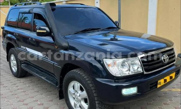 Nunua Mpya Toyota Land Cruiser Nyeusi Gari ndani ya Dar es Salaam nchini Dar es Salaam