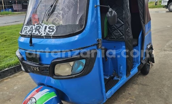 Buy Used TVS HLX125 Blue Bike in Dar es Salaam in Dar es Salaam