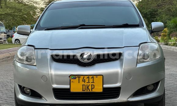 Buy Used Toyota Auris Silver Car in Dar es Salaam in Dar es Salaam