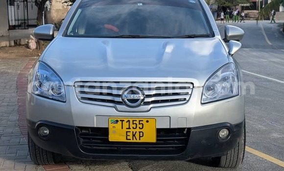Buy Used Nissan Dualis Silver Car in Dar es Salaam in Dar es Salaam