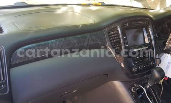 Buy Used Toyota Kluger Black Car in Dar es Salaam in Dar es Salaam Buy Used Toyota Kluger Black Car in Dar es Salaam in Dar es Salaam