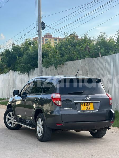 Big with watermark toyota vanguard dar es salaam dar es salaam 32433