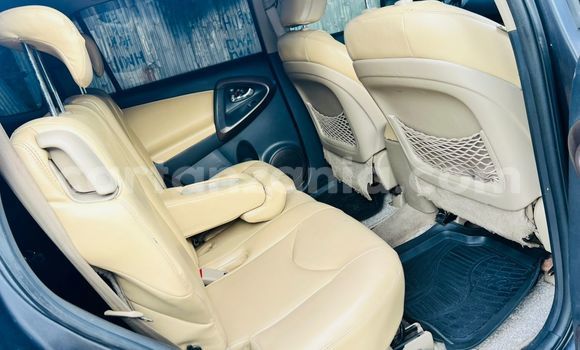 Nunua Ilio tumika Toyota Vanguard Nyingine Gari ndani ya Dar es Salaam nchini Dar es Salaam Nunua Ilio tumika Toyota Vanguard Nyingine Gari ndani ya Dar es Salaam nchini Dar es Salaam