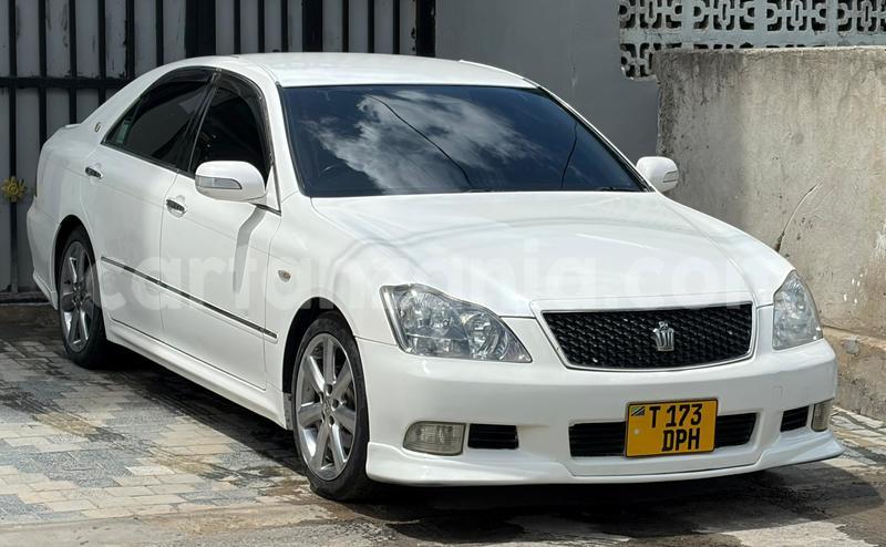 Big with watermark toyota crown dar es salaam dar es salaam 32436