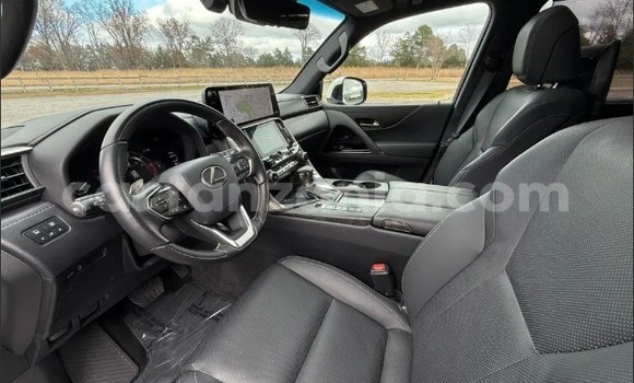 Nunua Ilio tumika Lexus LX Nyeupe Gari ndani ya Bukombe nchini Geita Nunua Ilio tumika Lexus LX Nyeupe Gari ndani ya Bukombe nchini Geita