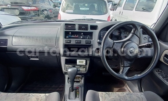 Nunua Mpya Toyota RAV4 Nyeupe Gari ndani ya Dar es Salaam nchini Dar es Salaam Nunua Mpya Toyota RAV4 Nyeupe Gari ndani ya Dar es Salaam nchini Dar es Salaam