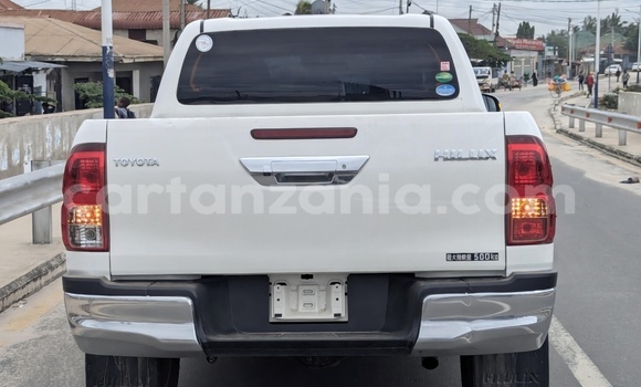 Nunua Mpya Toyota Hiluxe VIGO Nyeupe Gari ndani ya Dar es Salaam nchini Dar es Salaam Nunua Mpya Toyota Hiluxe VIGO Nyeupe Gari ndani ya Dar es Salaam nchini Dar es Salaam