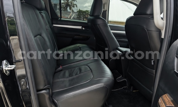 Nunua Mpya Toyota Hilux Nyeusi Gari ndani ya Dar es Salaam nchini Dar es Salaam Nunua Mpya Toyota Hilux Nyeusi Gari ndani ya Dar es Salaam nchini Dar es Salaam