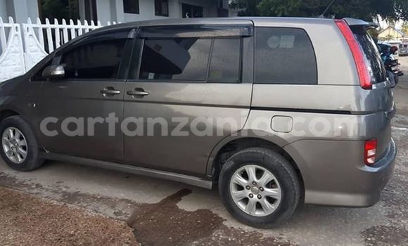 Buy Used Toyota ISis Other Car in Dar es Salaam in Dar es Salaam Buy Used Toyota ISis Other Car in Dar es Salaam in Dar es Salaam