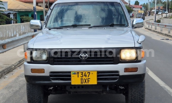 Buy Used Toyota Hilux Silver Car in Dar es Salaam in Dar es Salaam