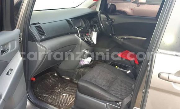 Buy Used Toyota ISis Other Car in Dar es Salaam in Dar es Salaam Buy Used Toyota ISis Other Car in Dar es Salaam in Dar es Salaam